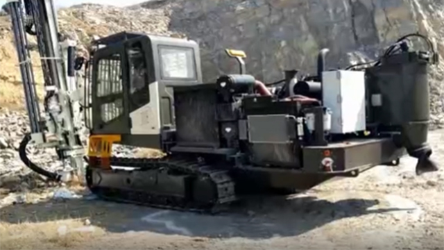 TP-120H Surface Top Hammer Drill Rig
