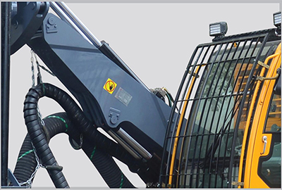  Safe & Comfortable Cab